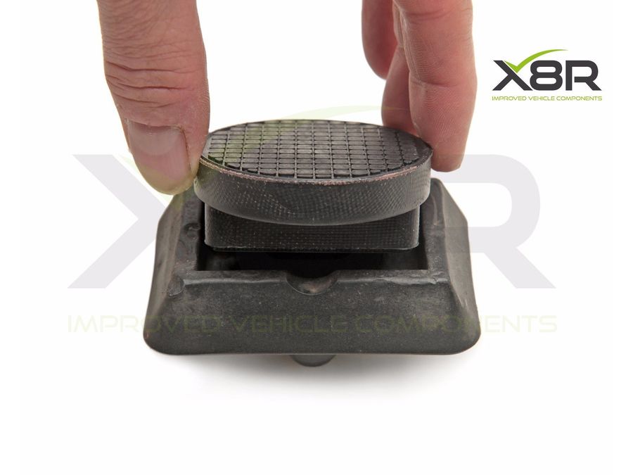 BMW 1 2 3 4 5 6 7 X1 X3 X4 X5 X6 Z4 Z8 RUBBER PROTECTOR JACKING DAMAGE POINT PAD PART NUMBER: X8R0093